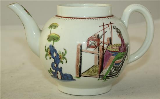 A Worcester Lady and the Loom teapot and a Liverpool bowl, c.1765-75, diameter 16cm